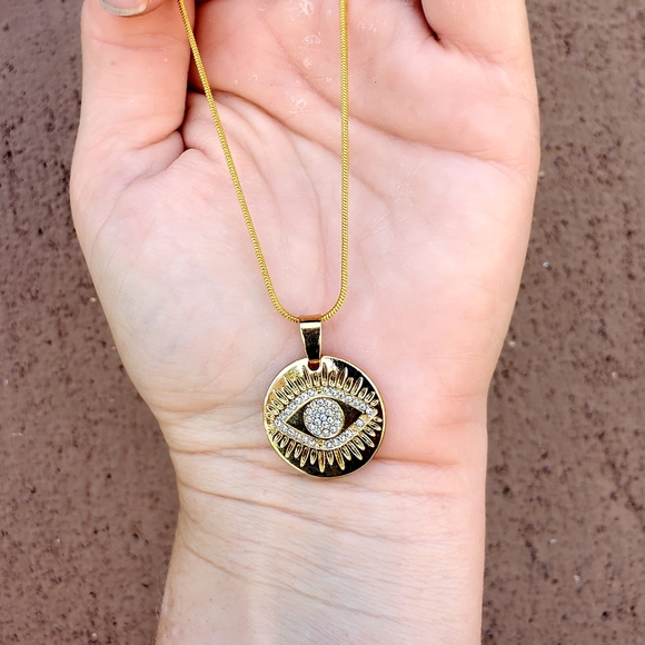 New Rhinestone Evil Eye Protection Gold Necklace. - Picture 12 of 16